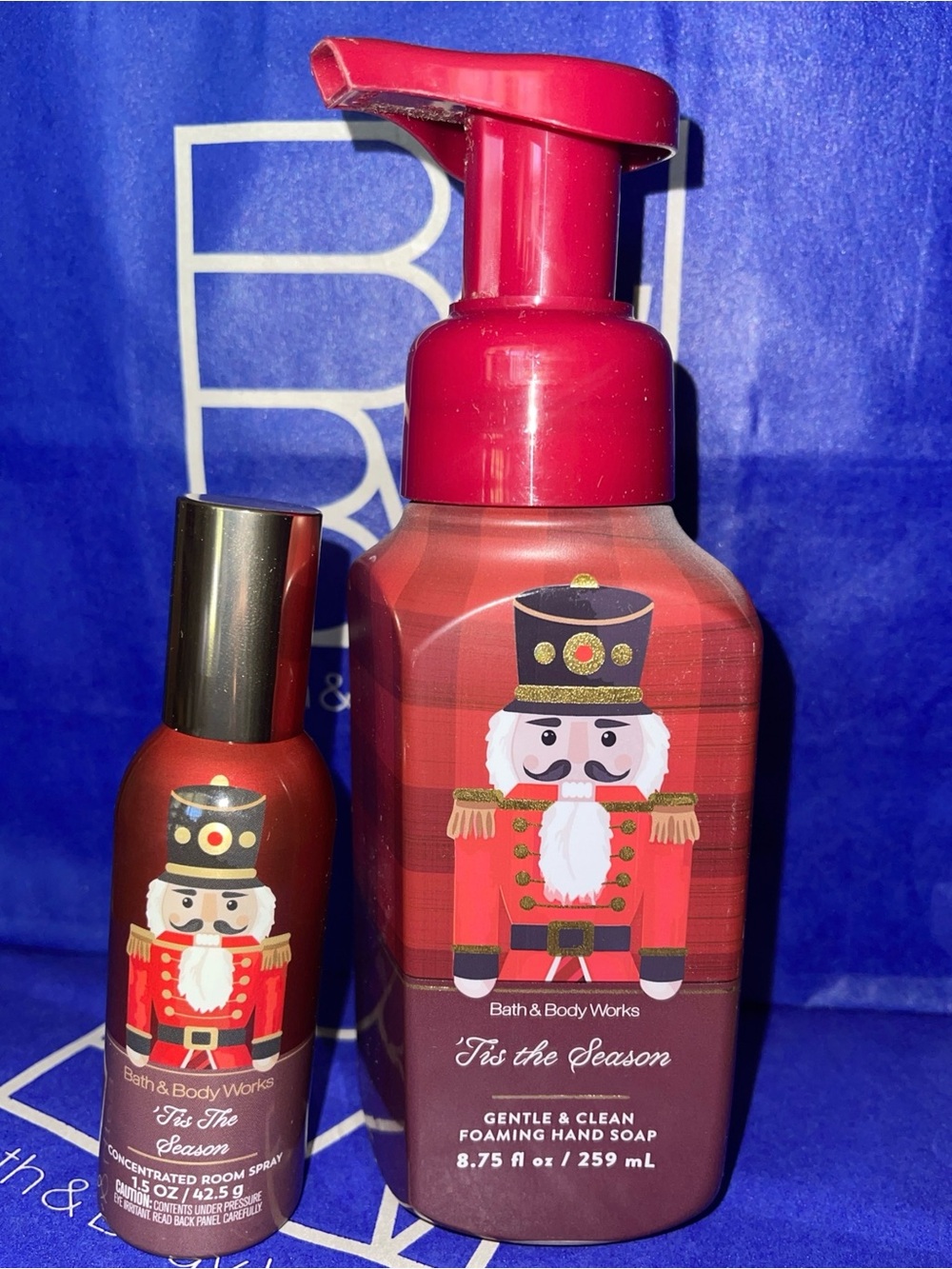 BATH & BODY WORKS TIS THE SEASON FOAMING HAND SOAP & ROOM SPRAY